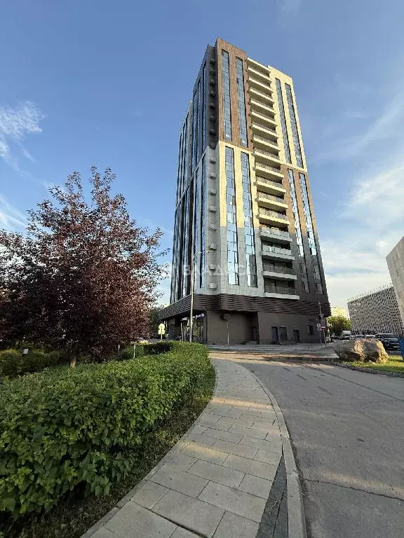 Продается 2-комнатная квартира - Фото 1