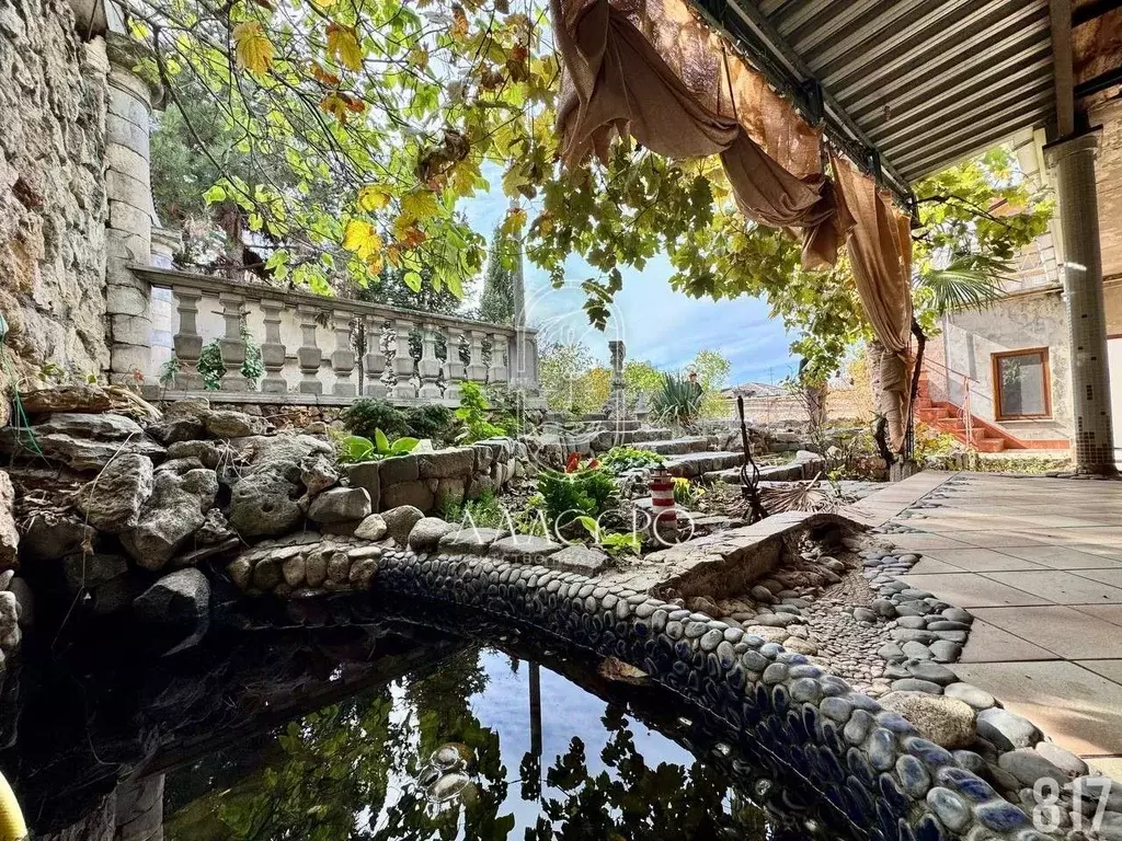 Дом в Севастополь ул. Феодосийская, 2 (205 м) - Фото 1