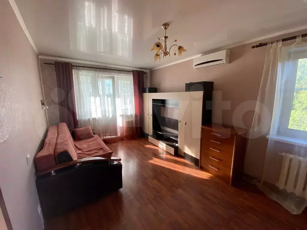 1-к. квартира, 30 м, 5/5 эт. - Фото 1