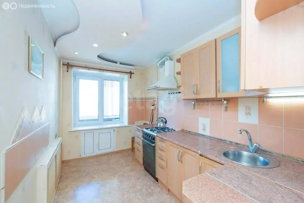 3-комнатная квартира: Пермь, улица Малкова, 30/4 (66.2 м) - Фото 1