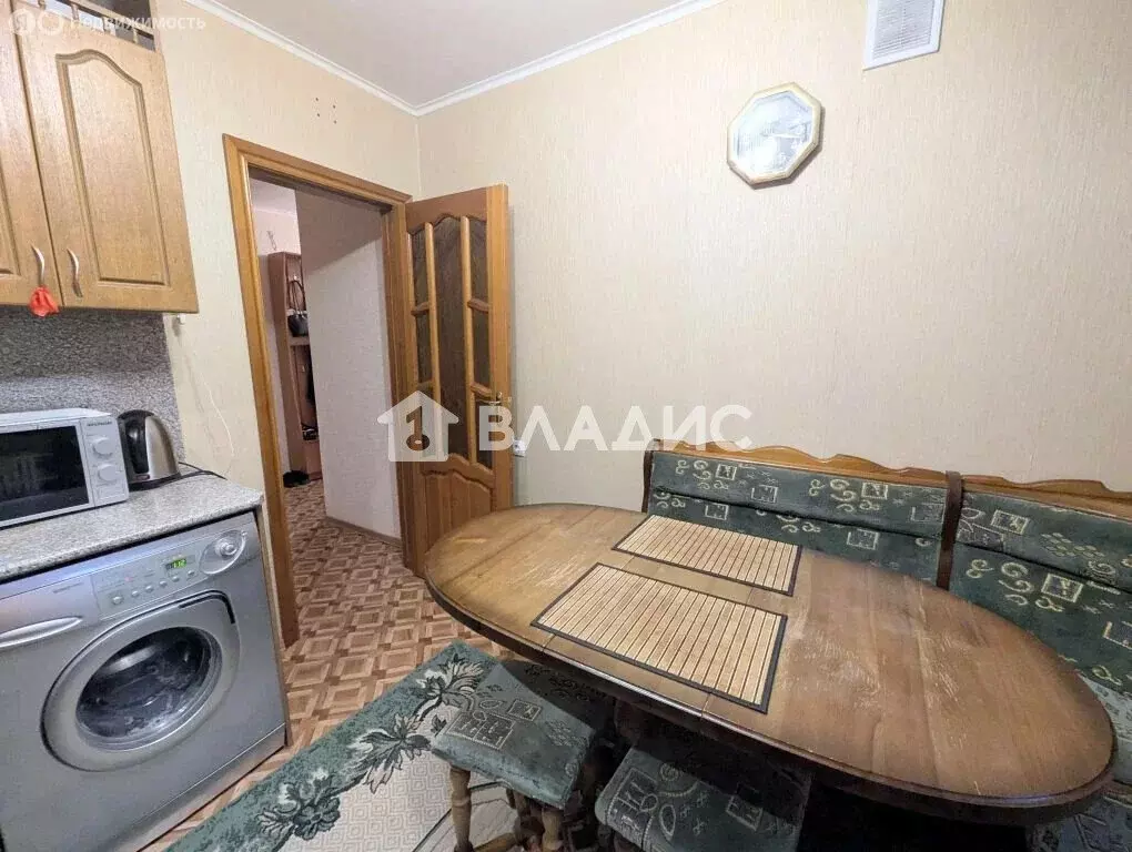3-комнатная квартира: Белгород, улица Губкина, 55А (66.4 м) - Фото 2