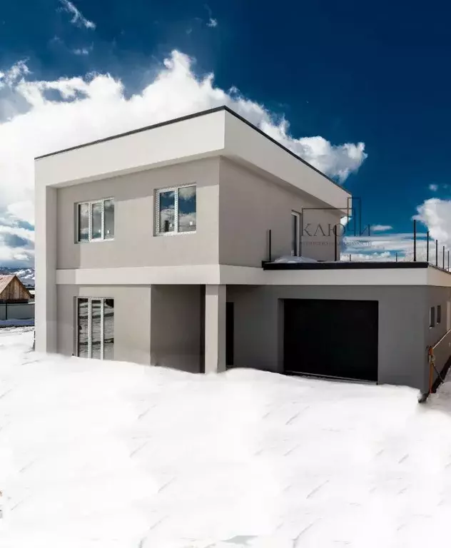 Дом в Башкортостан, Абзелиловский район, Ташбулатовский сельсовет, с. ... - Фото 1