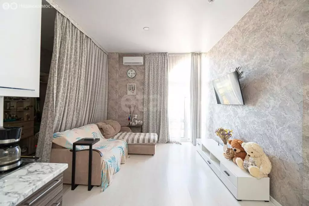 Квартира-студия: Севастополь, улица Пляж Омега, 8 (48.2 м) - Фото 2