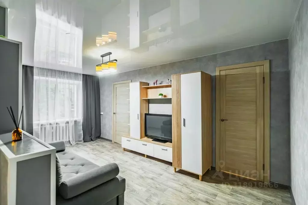 3-к кв. Ульяновская область, Ульяновск проезд Полбина, 18 (52.0 м) - Фото 1