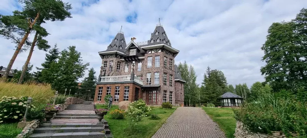 Дом в Ленинградская область, Выборгский район, Советское городское ... - Фото 0