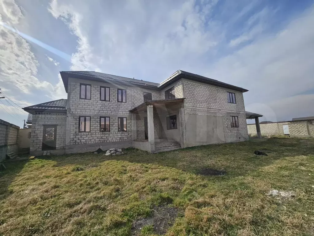 Дом 310 м на участке 19 сот. - Фото 0