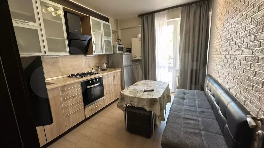 1-к. квартира, 50 м, 4/11 эт. - Фото 0