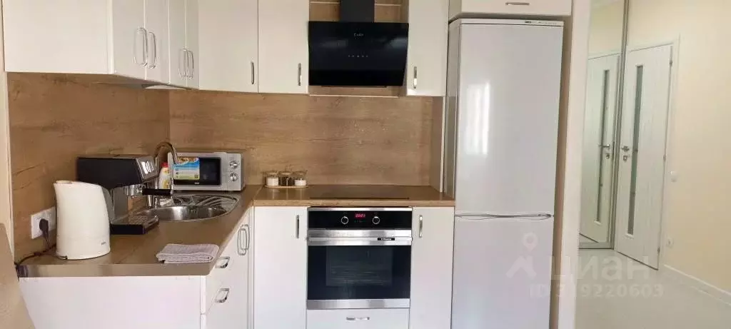 1-к кв. Карелия, Петрозаводск проезд Владимира Баскова, 4 (45.0 м) - Фото 0