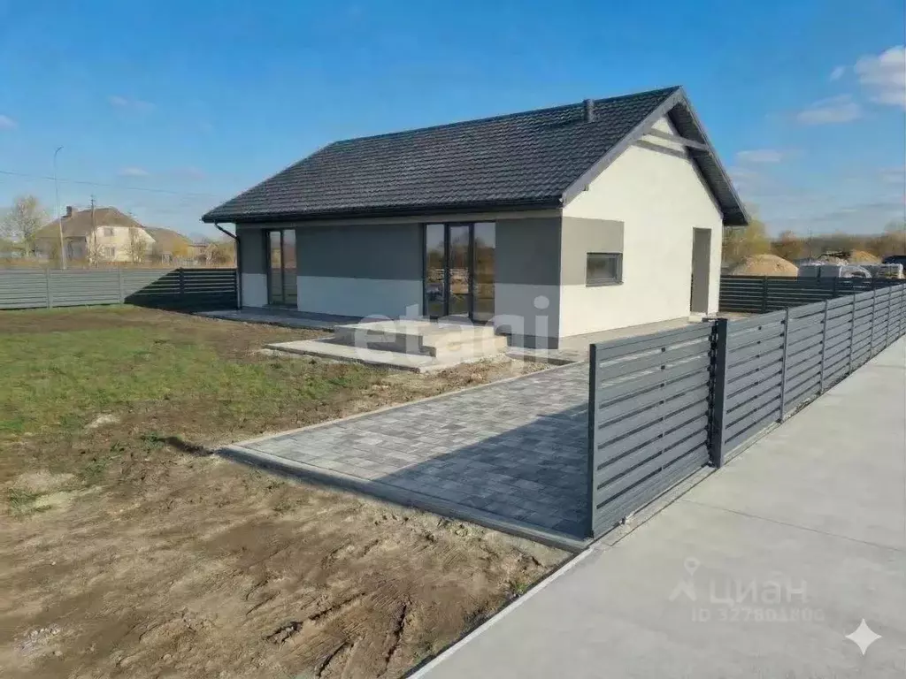 Дом в Калининградская область, Гурьевский муниципальный округ, пос. ... - Фото 1