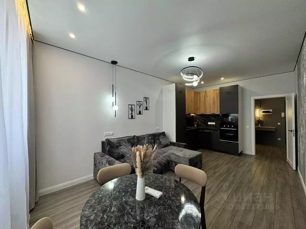 2-к кв. Татарстан, Казань Танковая ул., 2 (52.0 м) - Фото 1