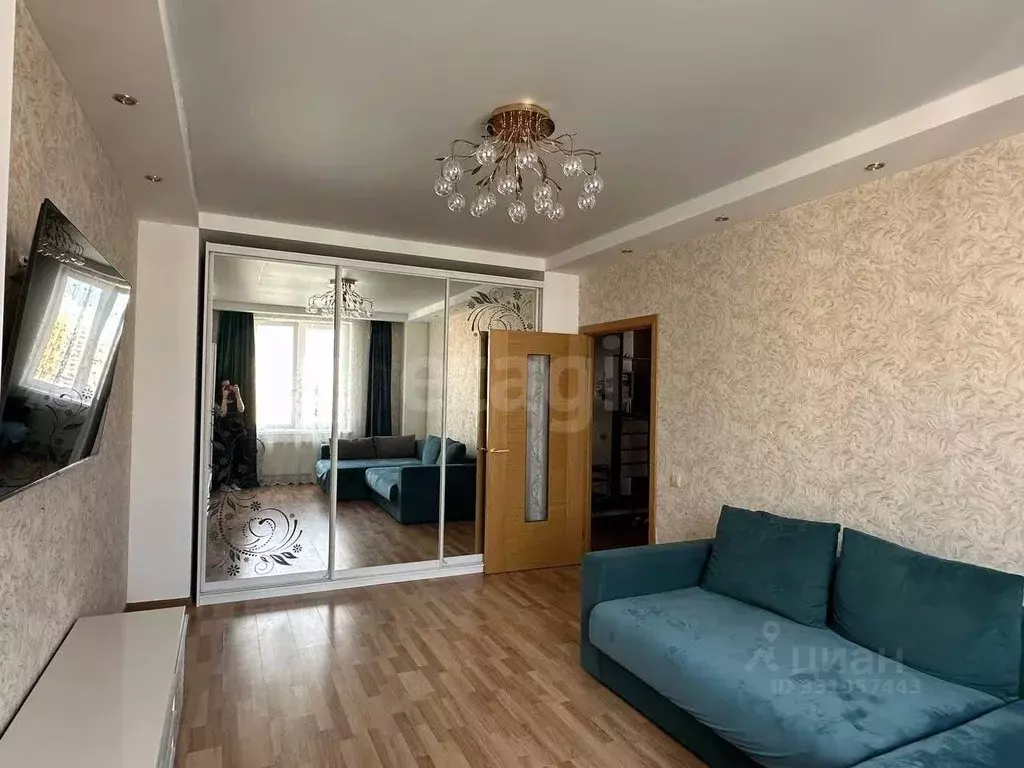 3-к кв. Санкт-Петербург Парашютная ул., 54 (76.1 м) - Фото 1