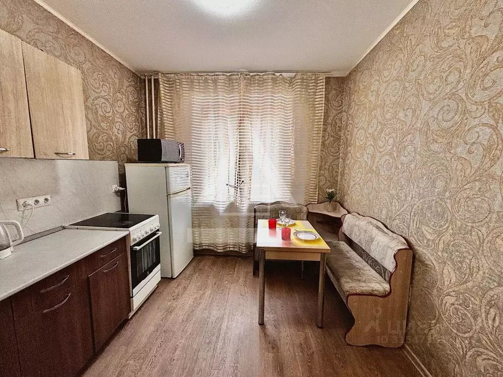 1-к кв. Челябинская область, Челябинск ул. Гюго, 1 (40.8 м) - Фото 0