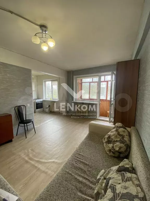3-к. квартира, 58 м, 2/5 эт. - Фото 0
