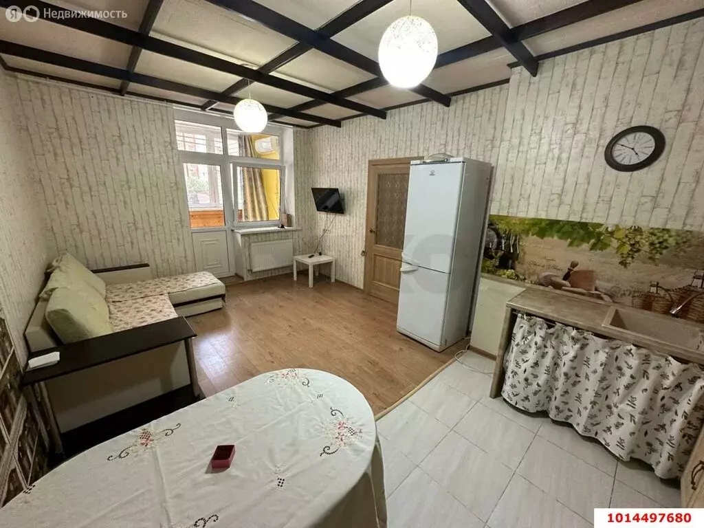 1-комнатная квартира: Краснодар, улица им. Героя Яцкова И.В., 15к1 (52 ... - Фото 0