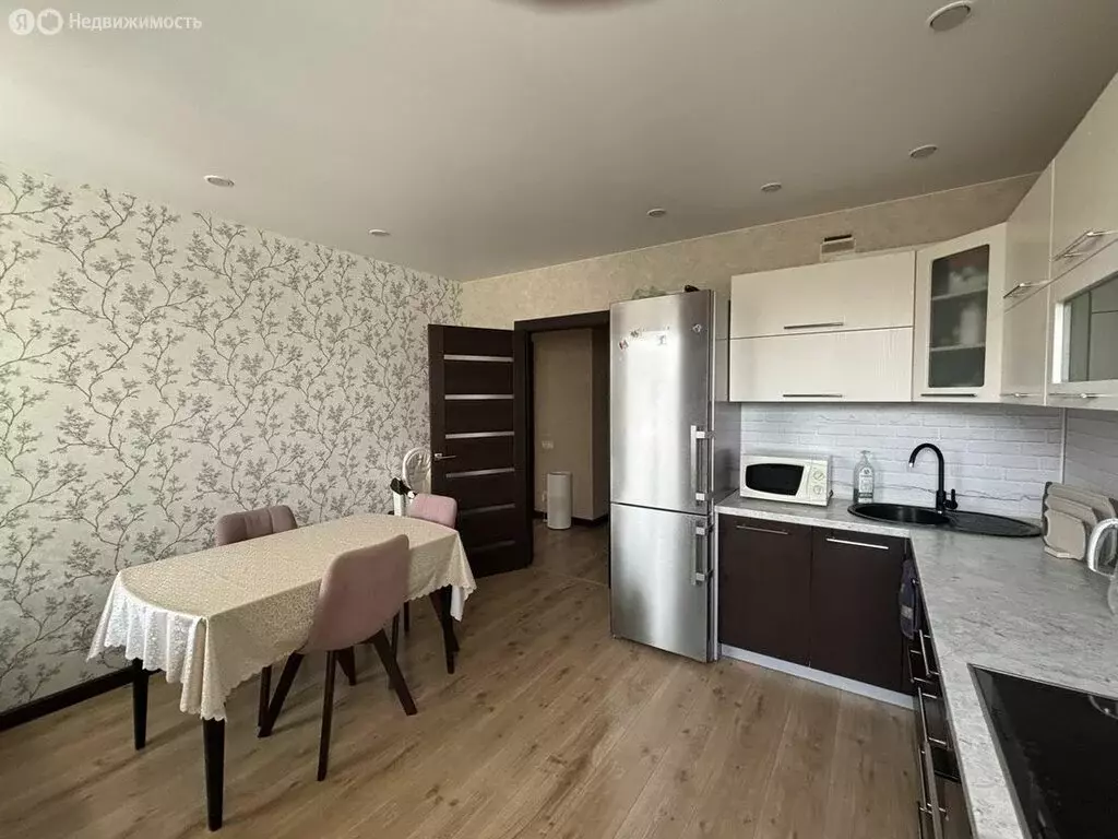 2-комнатная квартира: Тюмень, Тихий проезд, 6 (64.4 м) - Фото 2