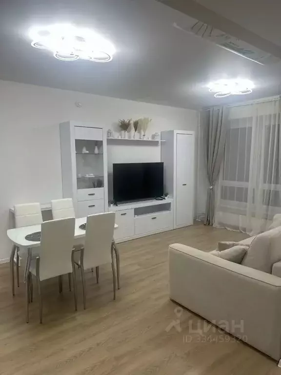 2-к кв. Московская область, Люберцы ул. Летчика Ларюшина, 6 (60.0 м) - Фото 1