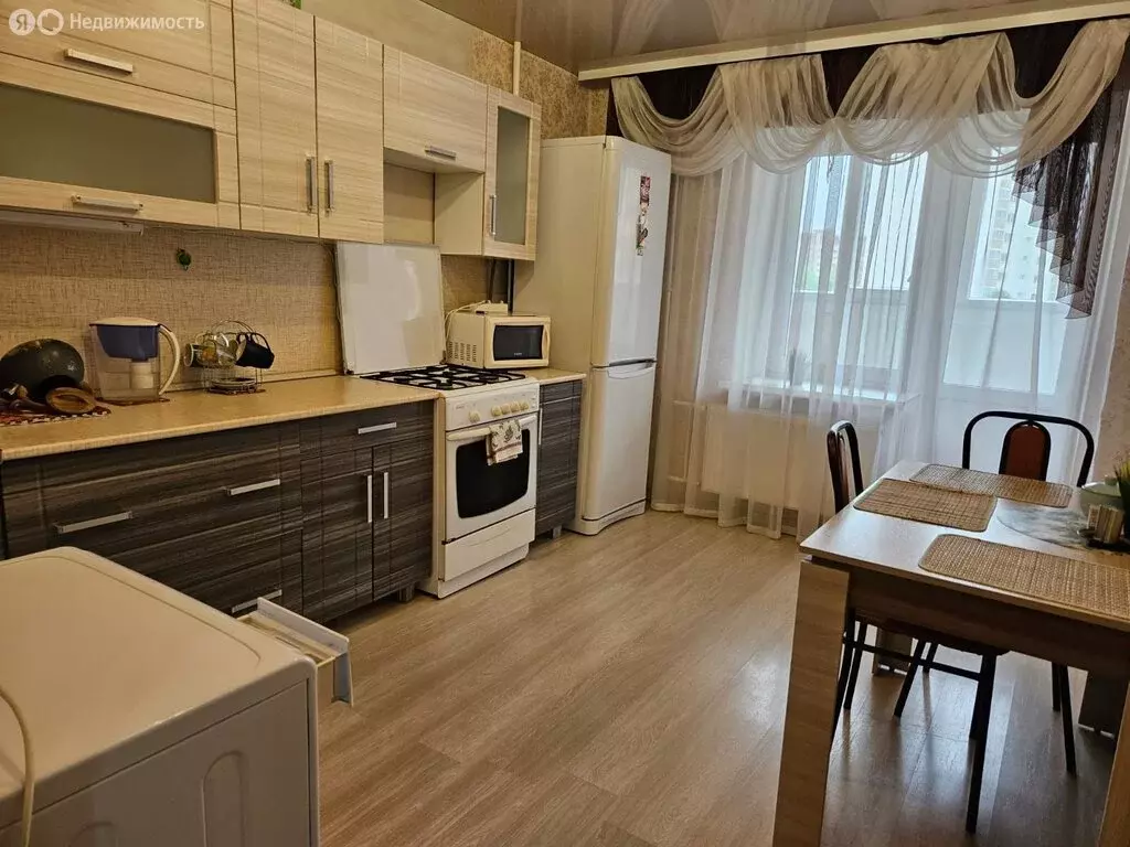 1-комнатная квартира: Нефтекамск, улица Энергетиков, 9В (36 м) - Фото 1