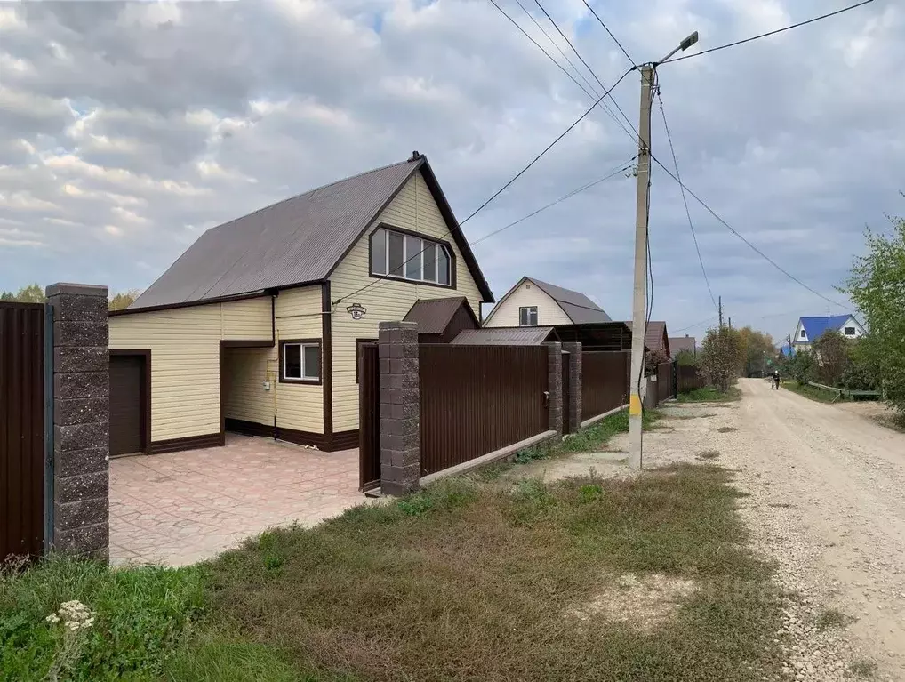 Дом в Башкортостан, Иглинский сельсовет, с. Иглино ул. Журавлиная, 15А ... - Фото 2