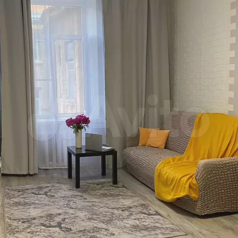 Комната 13 м в 6-к., 6/7 эт. - Фото 1