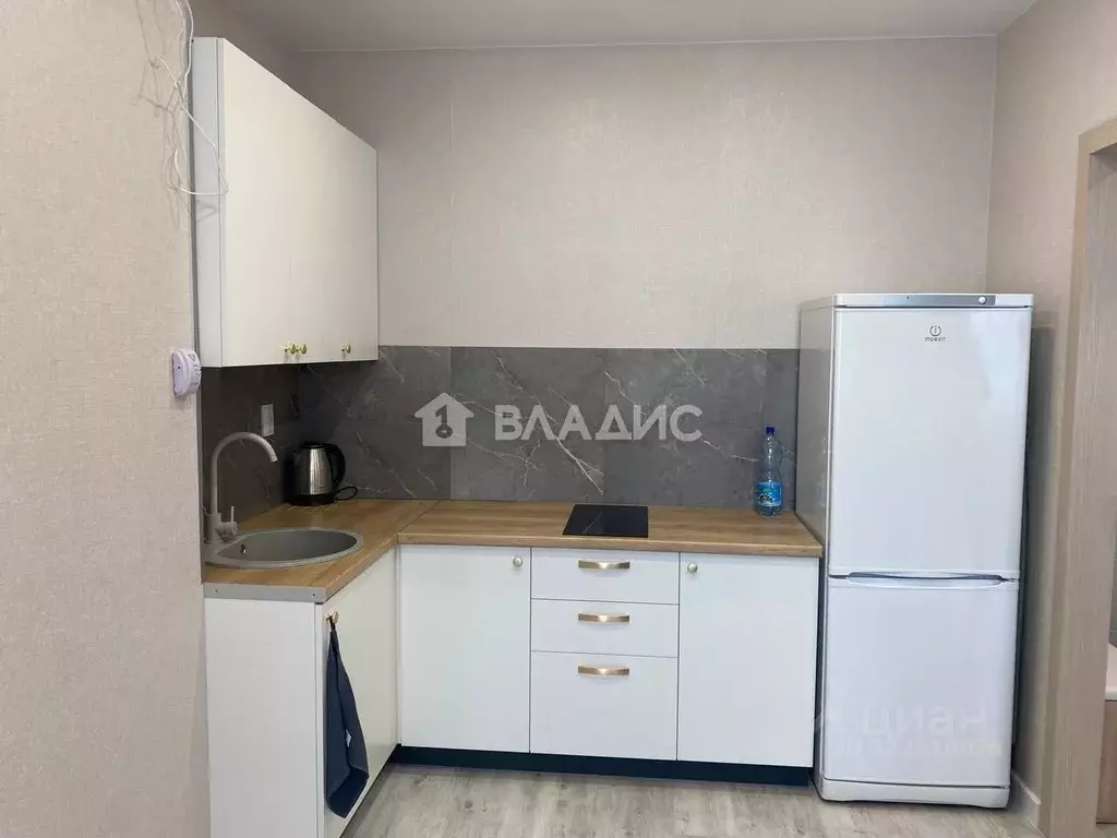 Студия Калининградская область, Калининград Суздальская ул., 15 (28.0 ... - Фото 1