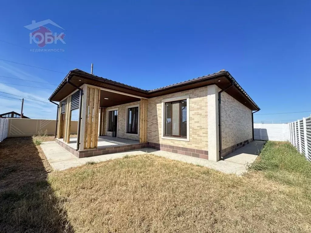 Дом в Крым, Евпатория ул. Демиреля Сулеймана, 2 (160 м) - Фото 0