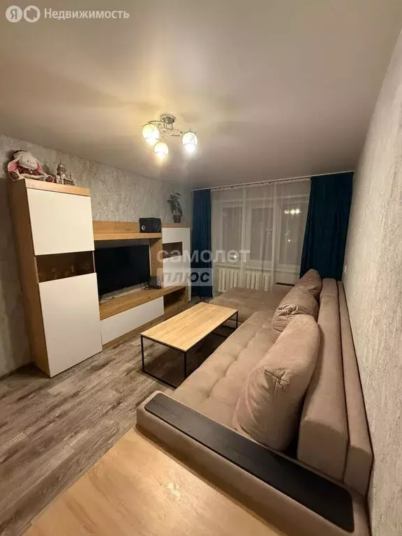 3-комнатная квартира: Орёл, улица Маяковского, 64 (61 м) - Фото 1