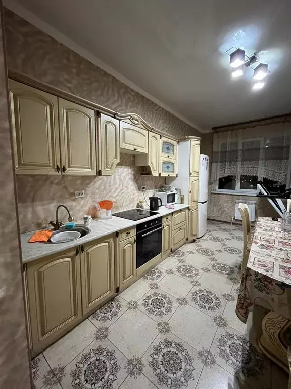 2-к. квартира, 75,6 м, 4/12 эт. - Фото 0