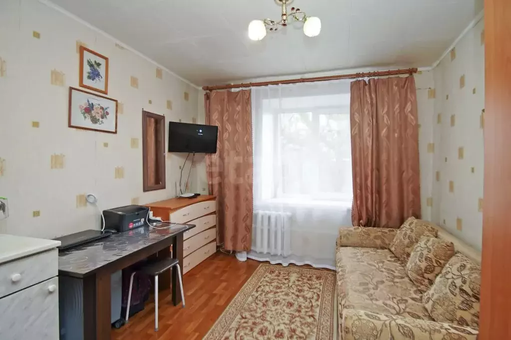 Комната Омская область, Омск Бульварная ул., 2А (12.0 м) - Фото 1