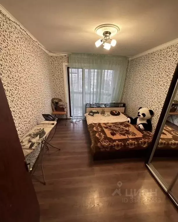 3-к кв. Крым, Симферополь ул. 60 лет Октября, 13/64 (70.0 м) - Фото 2