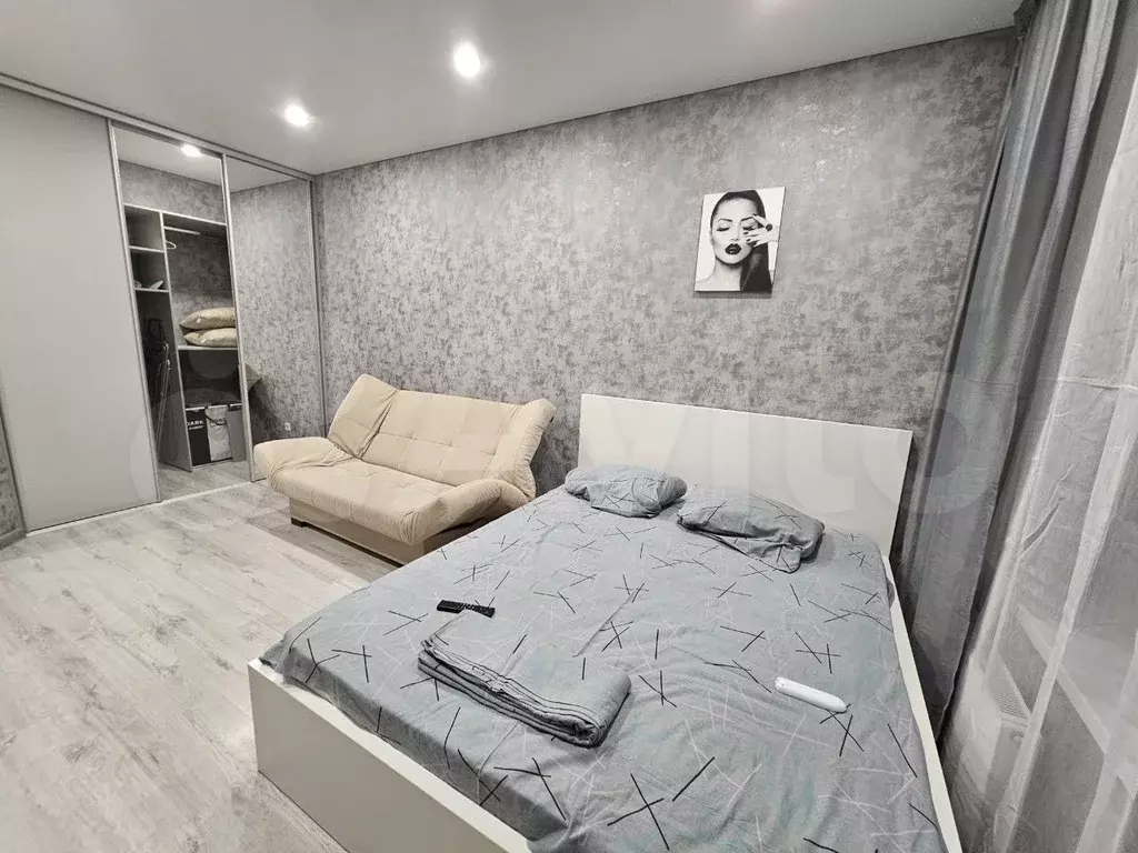 1-к. квартира, 37 м, 8/10 эт. - Фото 1