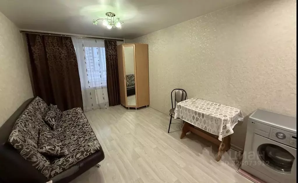 Студия Кировская область, Киров ул. Потребкооперации, 44 (25.0 м) - Фото 1