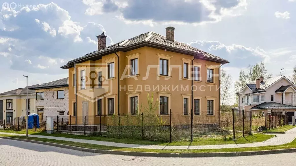 Дом в Покровское, территория ЖК Новорижский (430 м) - Фото 1