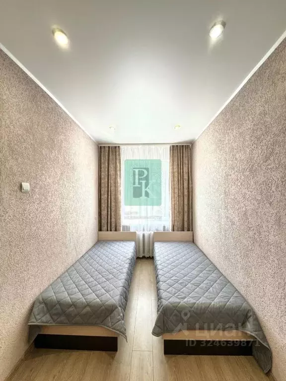 2-к кв. Севастополь ул. Надежды Краевой, 9 (42.8 м) - Фото 2