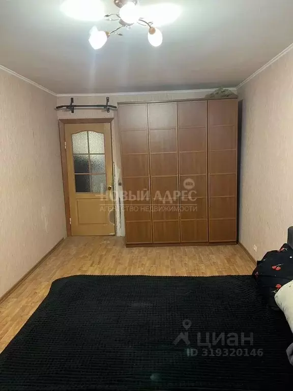 2-к кв. Калужская область, Калуга ул. Веры Андриановой, 5 (47.5 м) - Фото 0