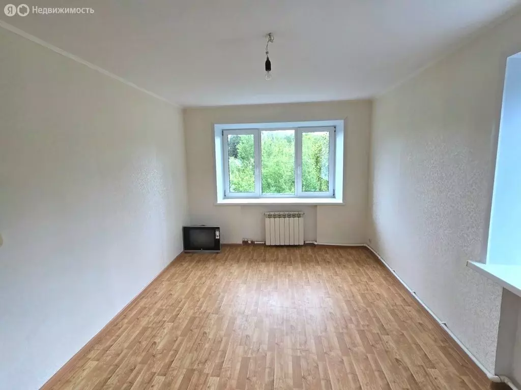 1-комнатная квартира: посёлок городского типа Белый Городок, Главная ... - Фото 2