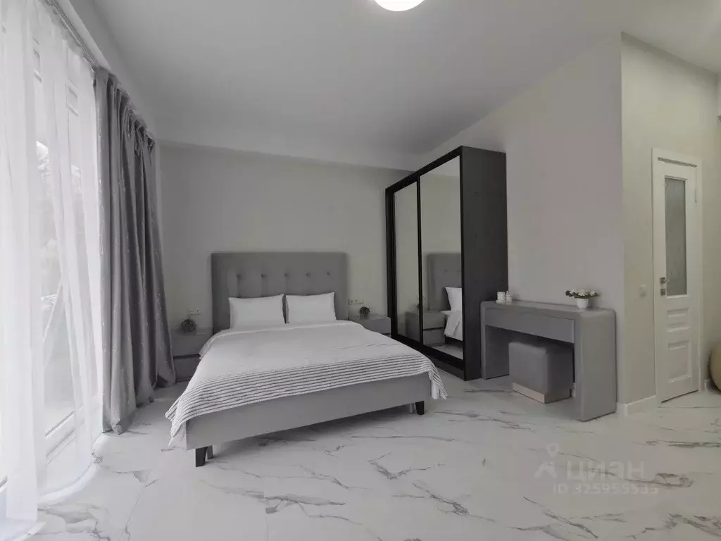 Студия Краснодарский край, Сочи Миндальная ул., 20/5 (30.0 м) - Фото 2