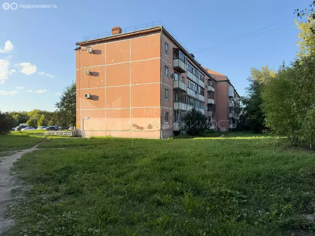 1-комнатная квартира: Тюмень, микрорайон Антипино, улица Будённого, 11 ... - Фото 1