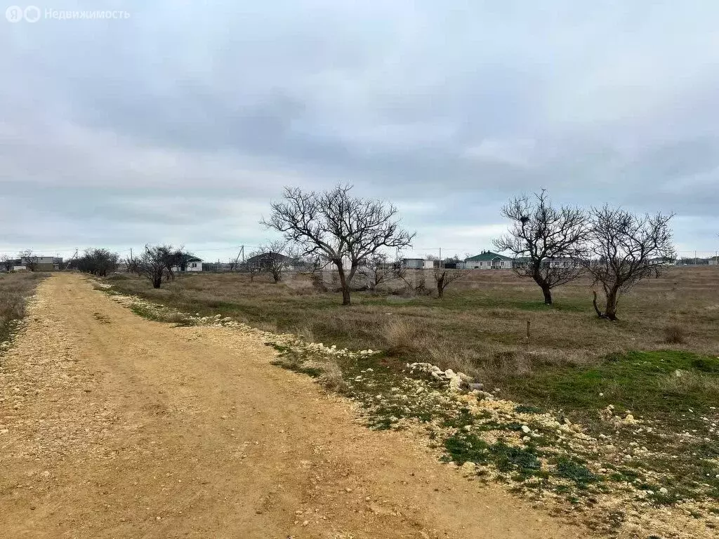 Участок в село Уютное, коттеджный посёлок Лазурный, Каштановая улица ... - Фото 0