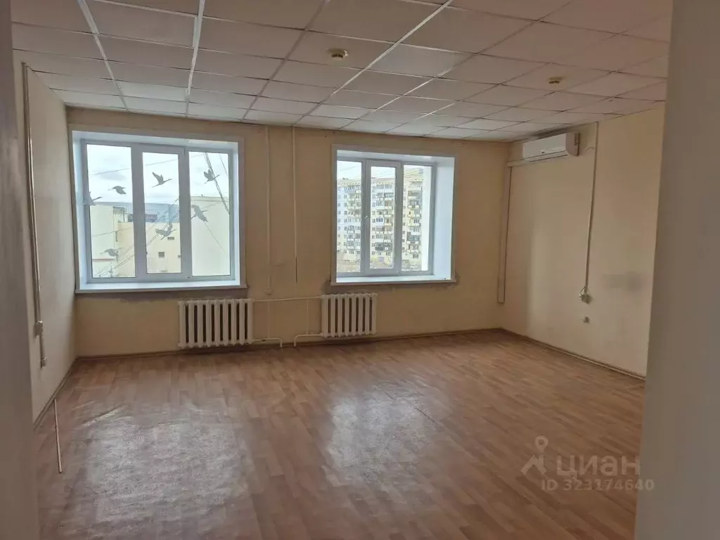 Помещение свободного назначения в Саха (Якутия), Якутск ул. Кирова, 28 ... - Фото 2