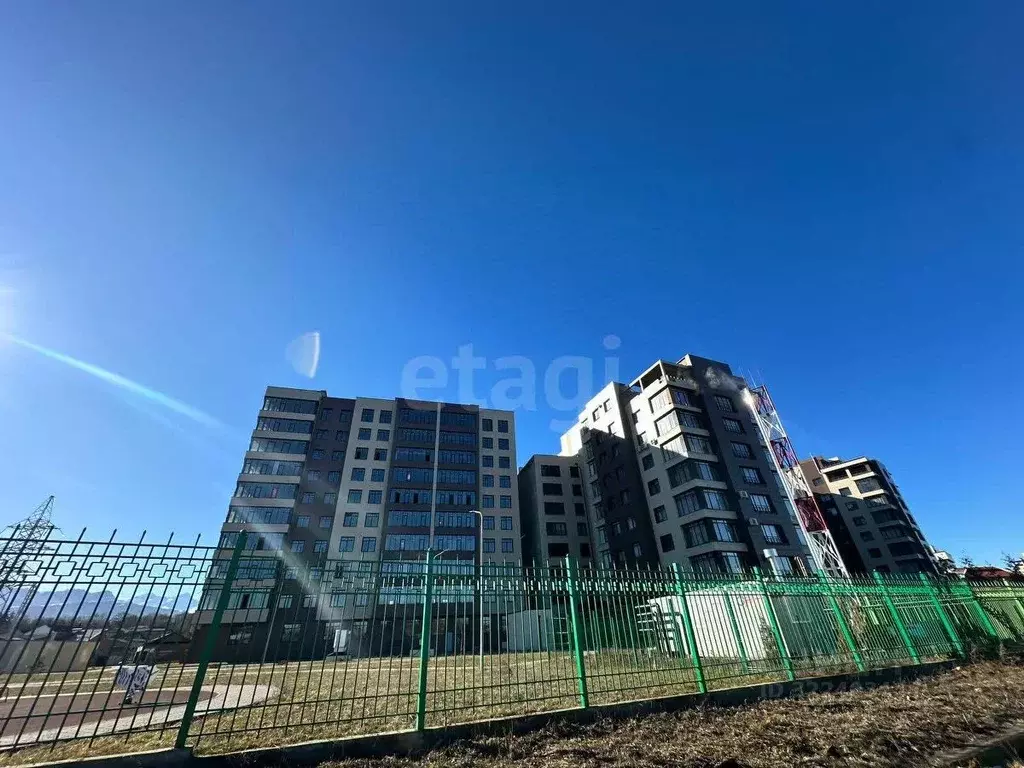 2-к кв. Северная Осетия, Владикавказ ул. Тогоева, 22 (238.0 м) - Фото 0