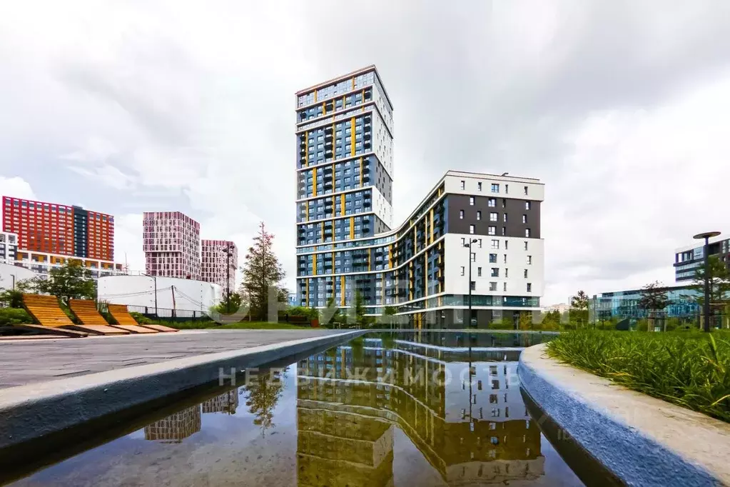 3-к кв. Свердловская область, Екатеринбург ул. Машинная, 1В (93.0 м) - Фото 1