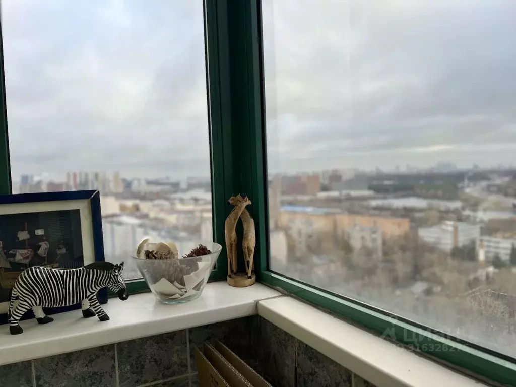 2-к кв. Московская область, Красногорск Ильинское ш., 14 (65.0 м) - Фото 0