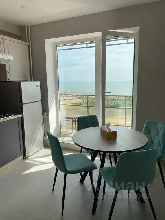 2-к кв. Дагестан, Каспийск ул. М. Халилова, 44 (54.0 м) - Фото 0