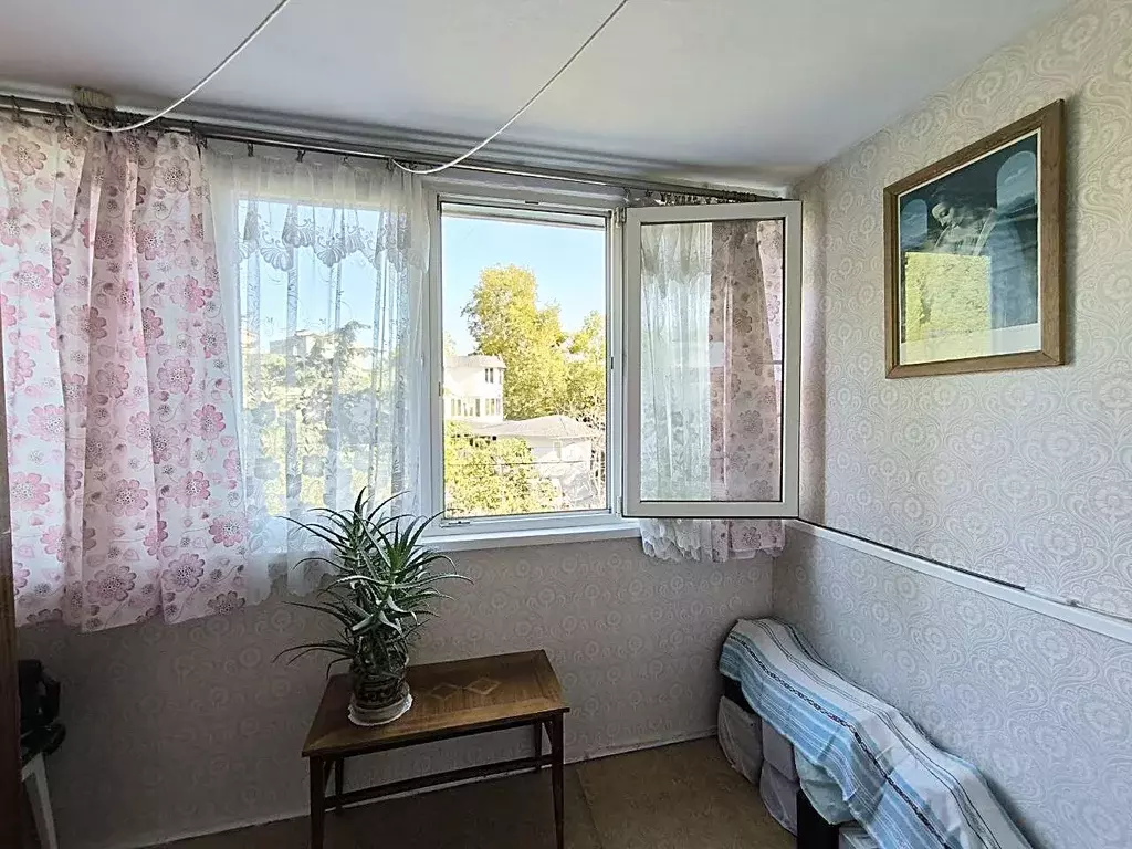 2-к кв. Крым, Ялта ул. Кривошты, 7 (50.2 м) - Фото 0