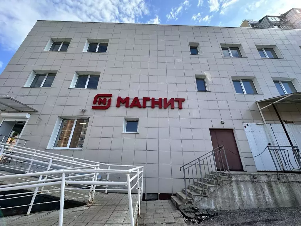 Помещение свободного назначения в Самарская область, Тольятти ул. ... - Фото 1