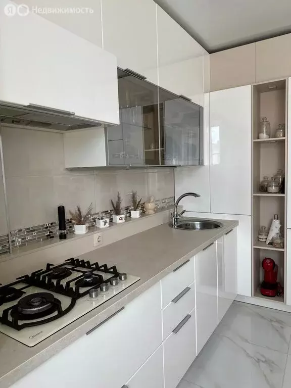 2-комнатная квартира: Ярославль, Чернопрудная улица, 17/1 (62.2 м) - Фото 1