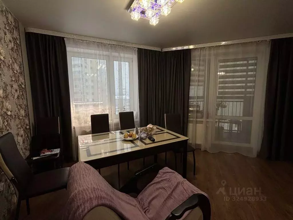 2-к кв. Свердловская область, Екатеринбург пер. Широкий, 6 (54.5 м) - Фото 1