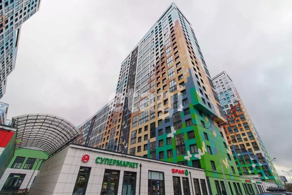 3-к кв. Санкт-Петербург ул. Крыленко, 1к1с2 (80.5 м) - Фото 1