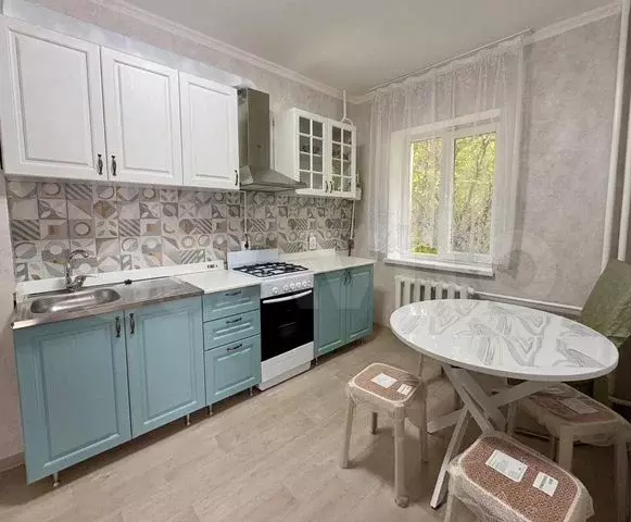 2-к. квартира, 50 м, 1/2 эт. - Фото 0