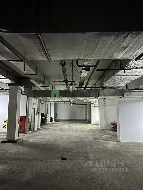 Гараж в Москва Велозаводская ул., 2К3 (36 м) - Фото 1